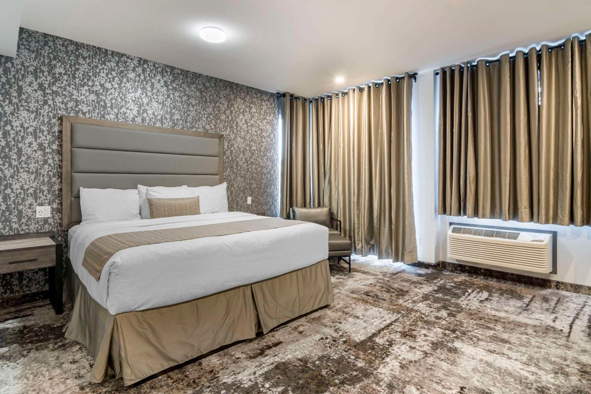 The Hue Hotel, Ascend Hotel Collection แคมลูปส์ ภายนอก รูปภาพ